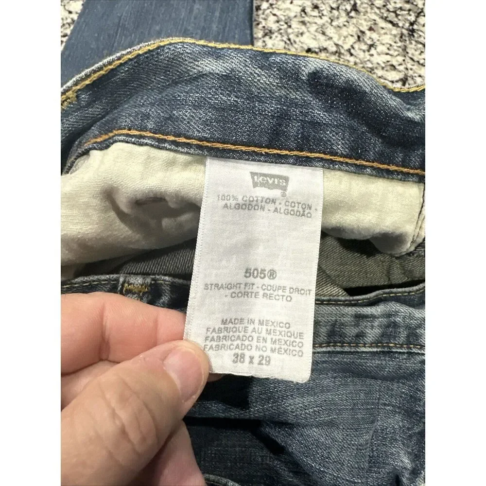Levis levi men